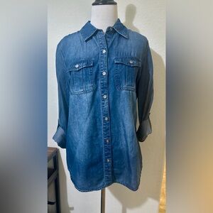 Chico’s Distressed Lightweight Denim Shirt Roll Up Sleeves Size 0